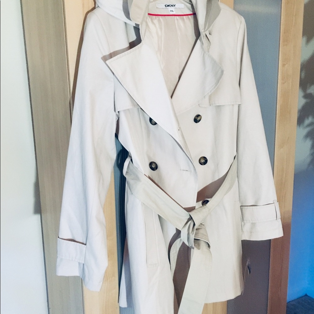 Women’s DKNY Trench Coat Petite XL NWT Ivory/Beige